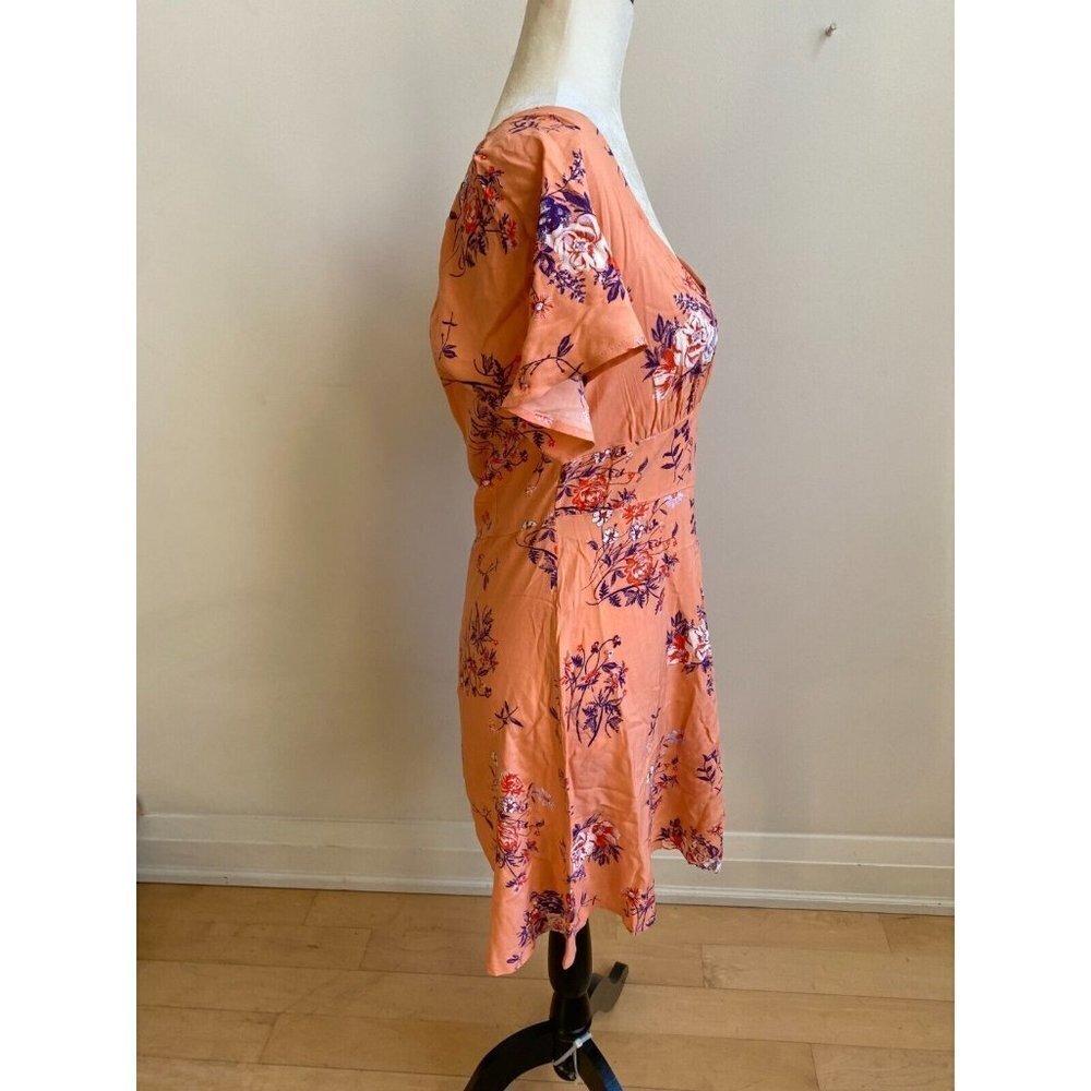 Abound Women coral floral skater Dress BNWOT  vneck - Picture 3 of 7